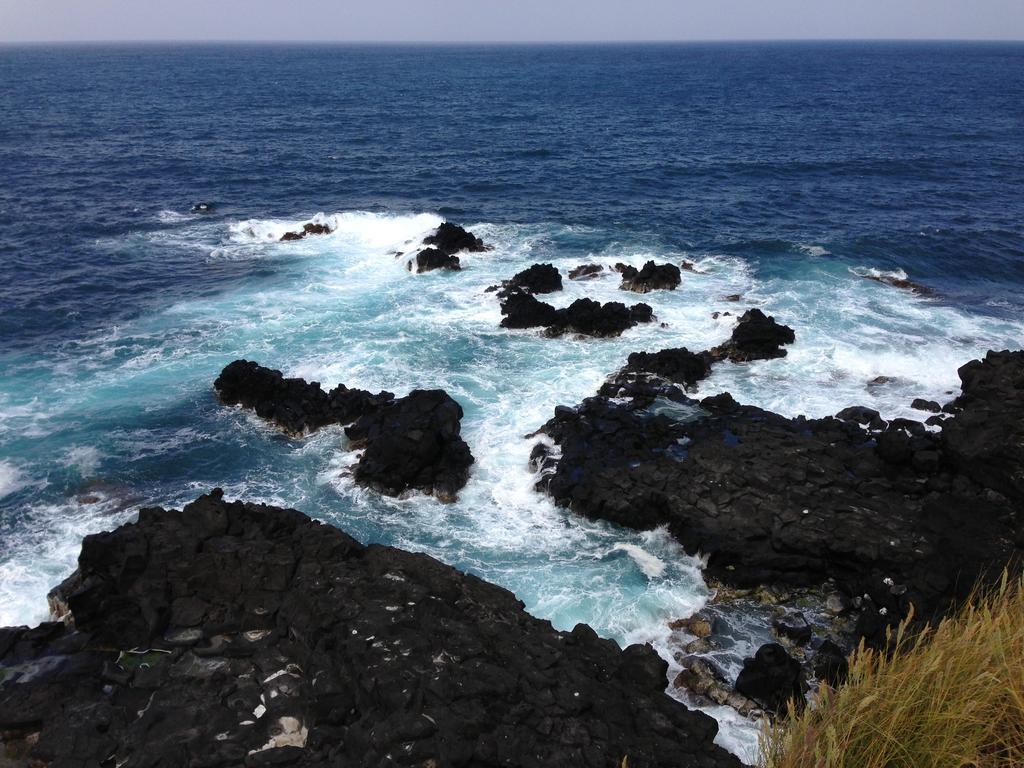 Join Our Relaxed House Near The Beach - Mosteiros 莫什泰鲁什 客房 照片