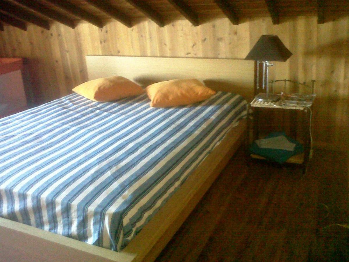 Join Our Relaxed House Near The Beach - Mosteiros 莫什泰鲁什 外观 照片